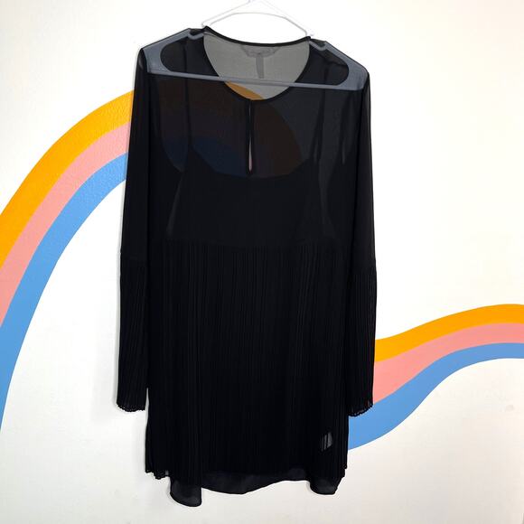 BCBGeneration Black Mesh Layered Mini Dress Pleated Womens M Witchy Whimsygoth - Picture 2 of 6